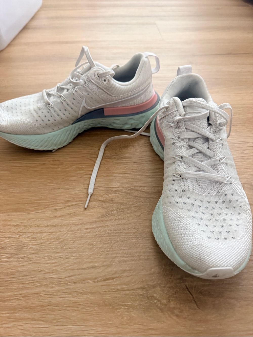 Nike Infinity Run FlyKnit Running Sneakers with Mint Accent - Picture 2 of 4